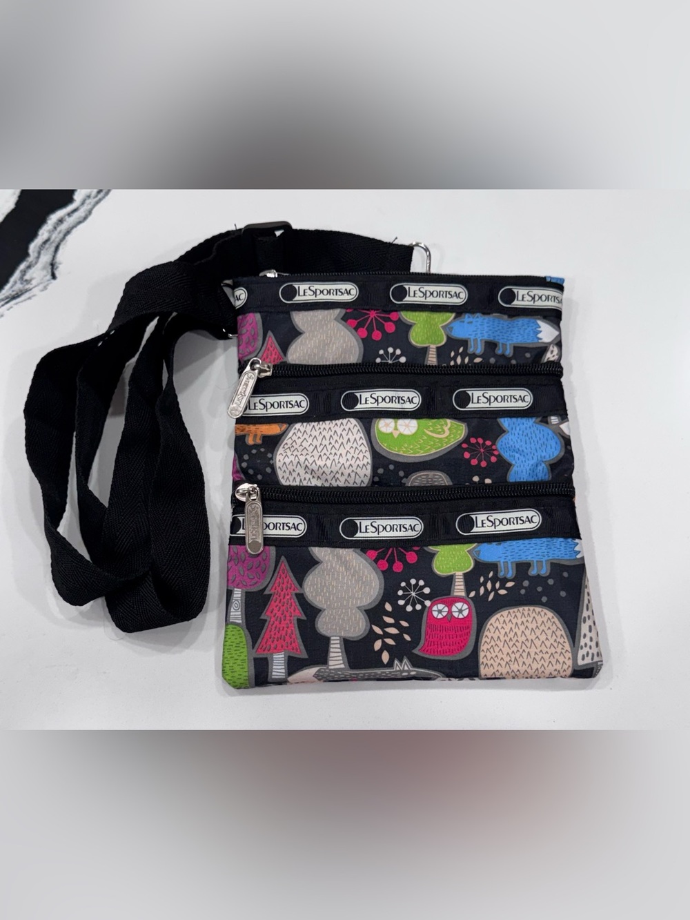 LeSportsac Woodland Fox Owl Print 3 Zip Crossbody Bag EUC Adjustable Strap